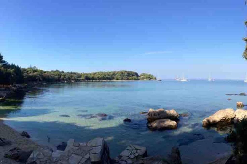 Apartment Capo D'Oro Ровінь Екстер'єр фото