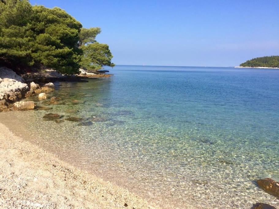 Apartment Capo D'Oro Ровінь Екстер'єр фото