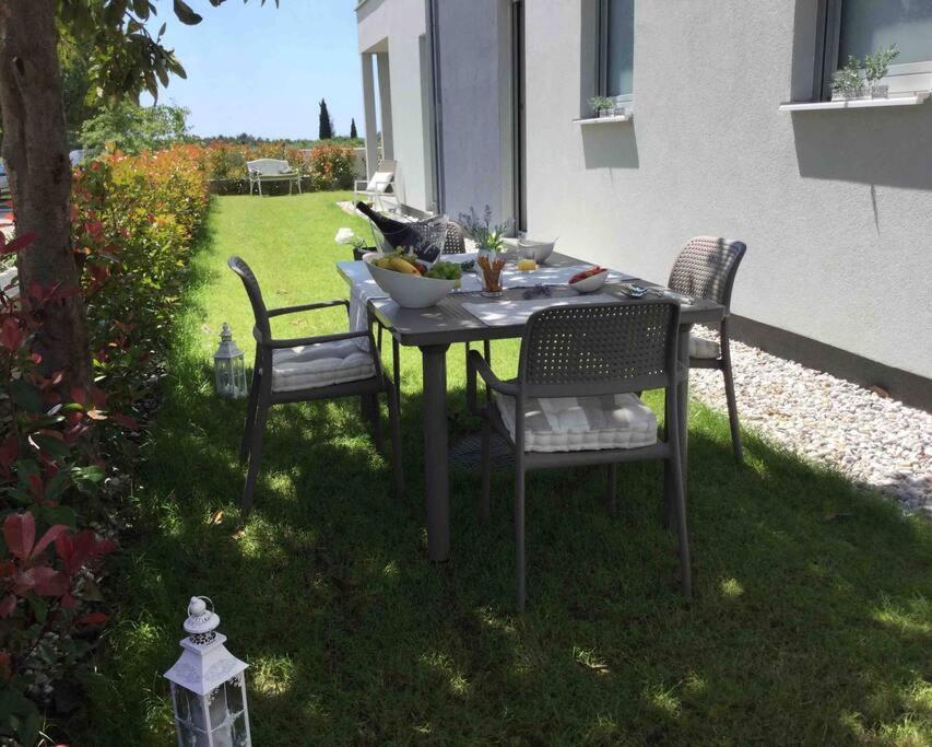 Apartment Capo D'Oro Ровінь Екстер'єр фото